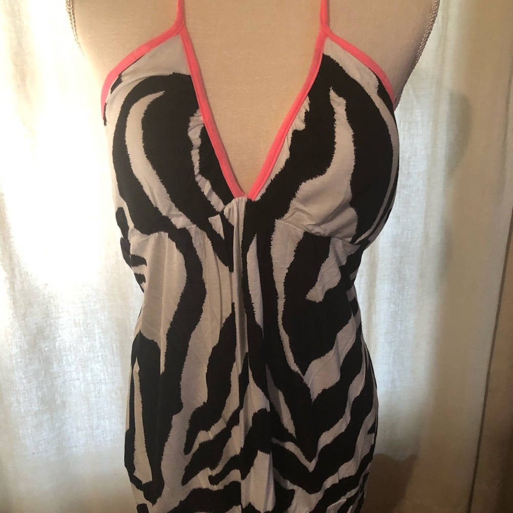 BRAND NEW Cute Tank Top